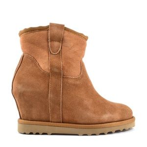 ASH fleece lined booties